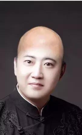 光头哥的个人信息_光头哥的故事_光头哥的生活趣事